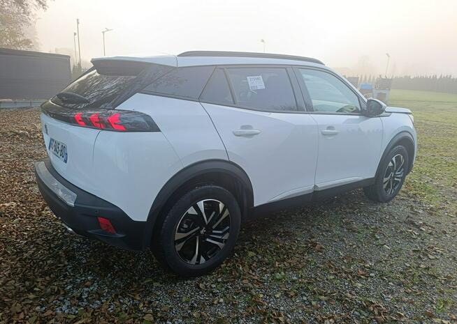 Peugeot 2008 line automat