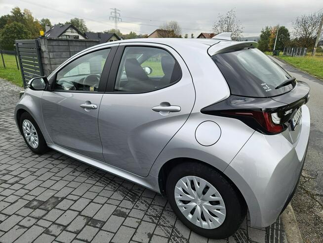 Toyota Yaris Rezerwacja