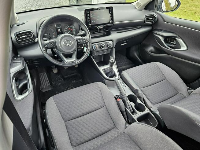 Toyota Yaris Rezerwacja