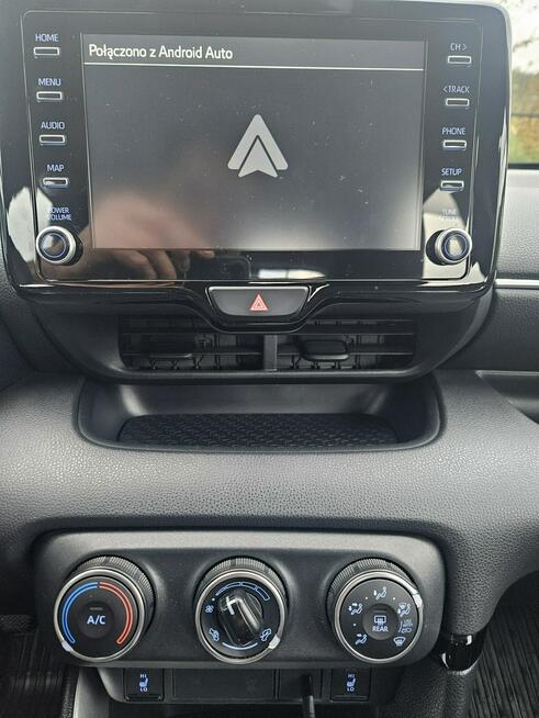 Toyota Yaris Rezerwacja