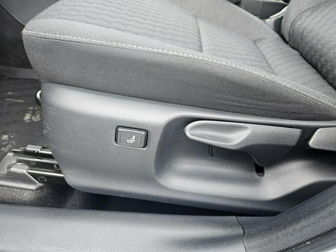 Toyota Yaris Rezerwacja