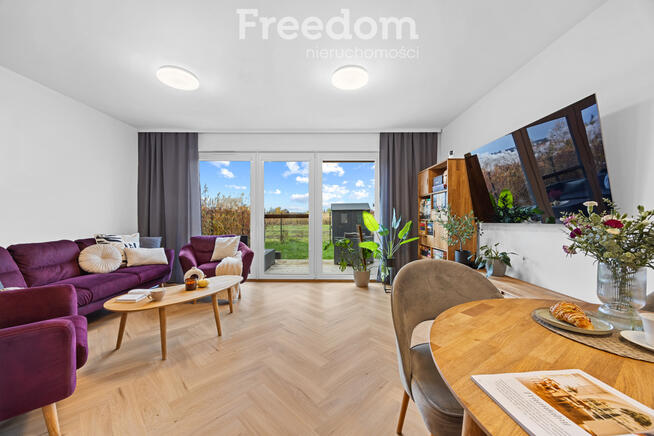 Dwupoziomowe mieszkanie z ogrodem, Nowa Wola