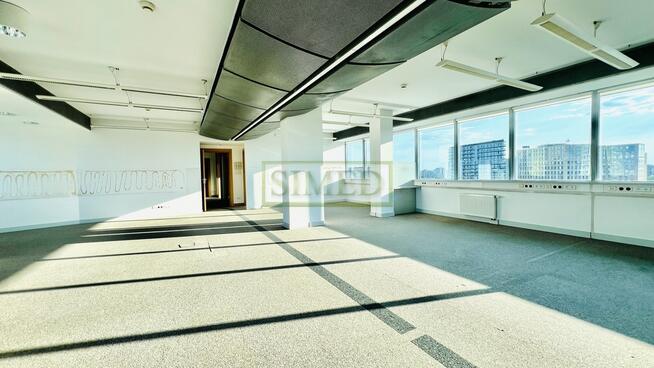 5minut od stacji metra,autobus,tramwaj dostęp24h