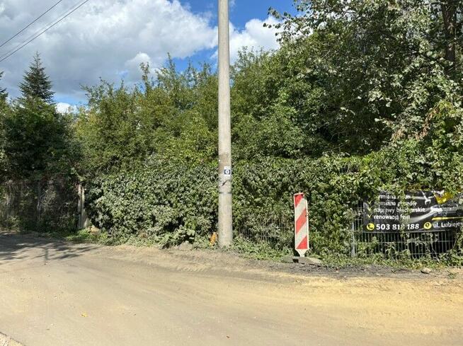 Działka budowlana w mieście z dostępem do mediów