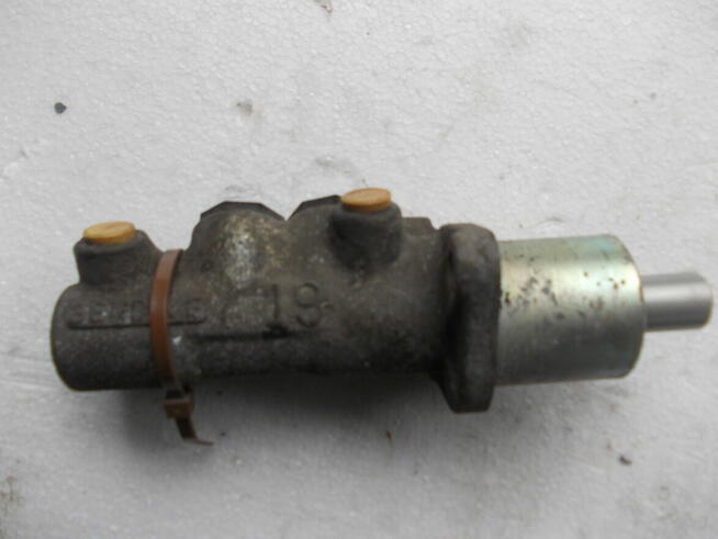 Książka Renault 19