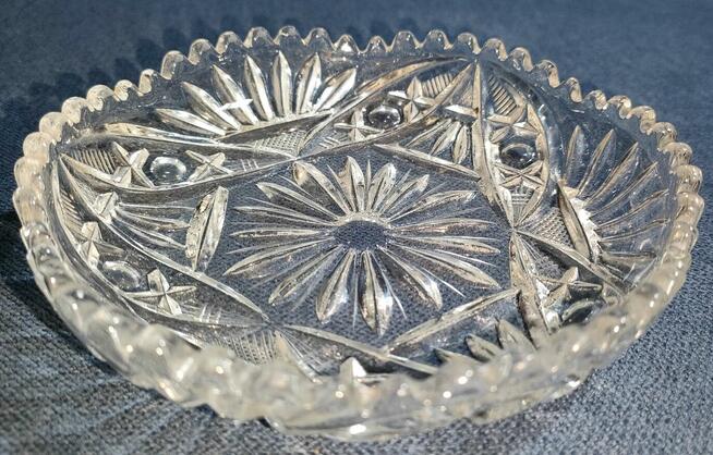 kryształy – miseczki, patera i cukierniczka (nr 14–20)