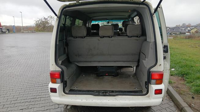 VW caravelle 2.5 tdi