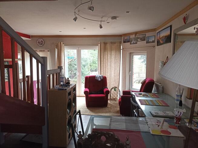 Ekstra działka ROD z całorocznym, piętrowym murowanym domem!