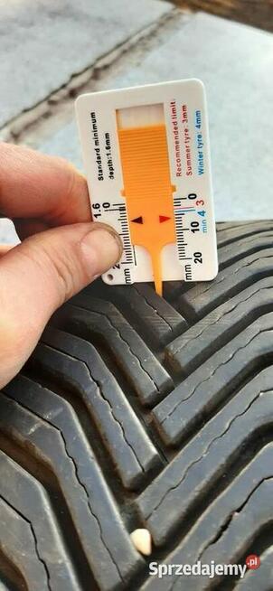 Opony Firestone Multiseason + 2xMichelin Crossclimate2