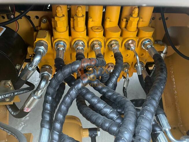 2025 CATERPILLAR 420 F 2 420F 2