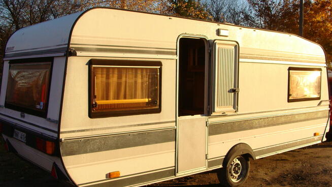 przyczepa kempingowa HOBBY prestige 545