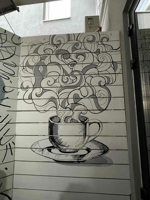 Artystyczne dekoracje ścian