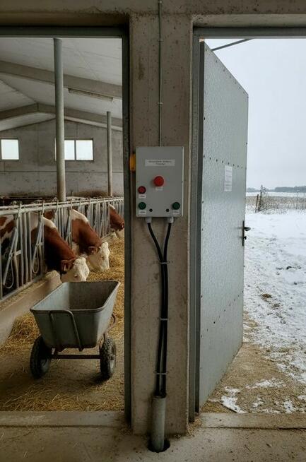 Sterownik silnika 3 fazowego, zgarniacz obornika pilot