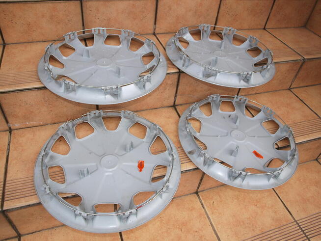 Ford kołpaki 15 oryginalne (komplet 4 sztuki)