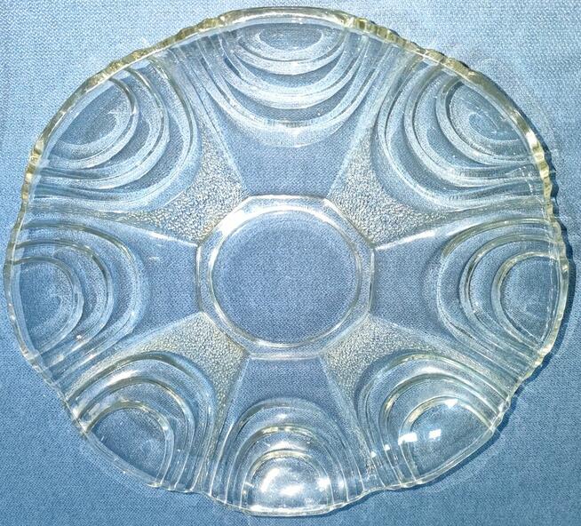 kryształy – wazon, półmisek, talerz , patera (nr 26–28)