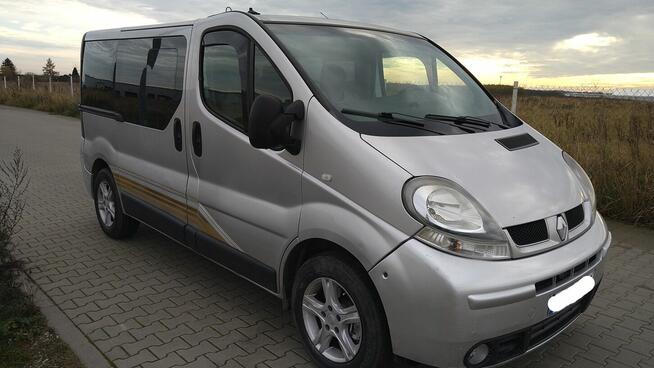 renault trafic 2005r 2.5 diesel kllima 7 osobowy