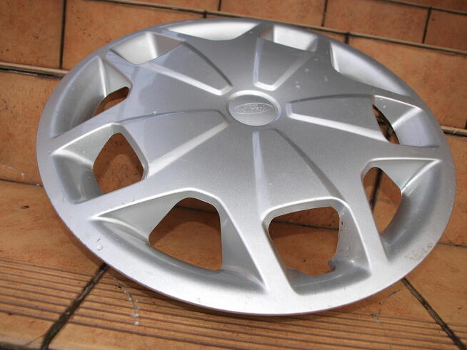 Ford kołpaki 15 oryginalne (komplet 4 sztuki)