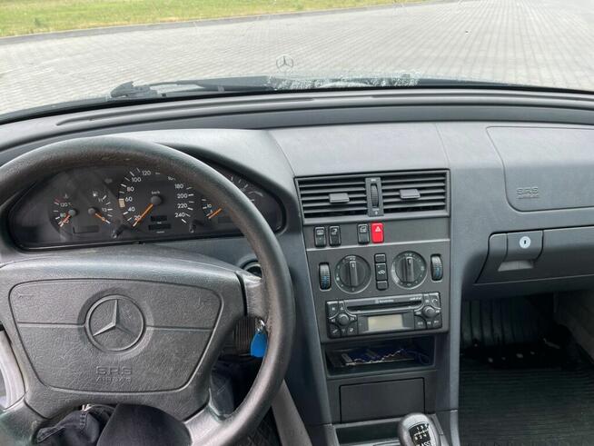 Sprzedam Mercedesa W202 oryginał 1995