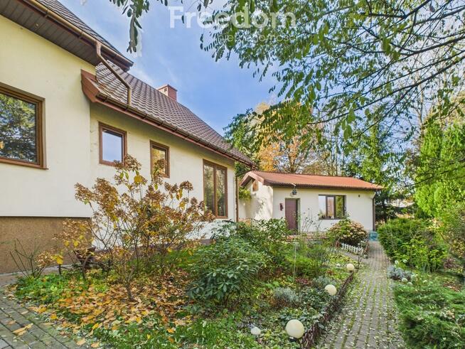 Wyjątkowa posiadłość z własnym wąwozem lessowym!