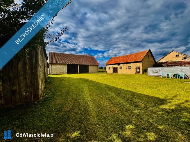 Działka 5400 m² w Drygałach z domem i zabudowaniami