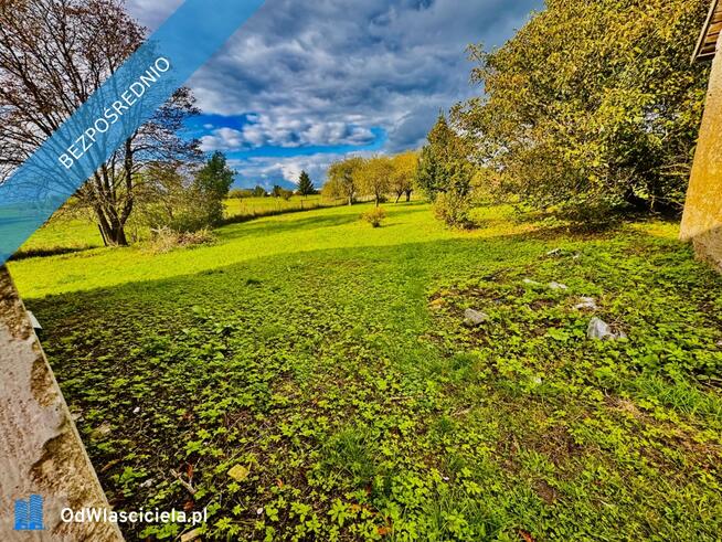 Działka 5400 m² w Drygałach z domem i zabudowaniami