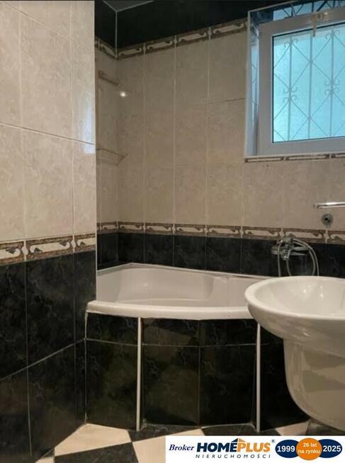 Dom dla pracowników z przestronnymi pokojami.