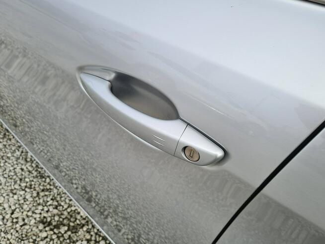 Peugeot 308 Navi Kamera 2xPDC Full Led Wolne Ręce Klimatronik Led Sensory Tempomat