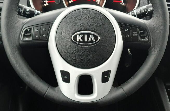 Kia Venga Bardzo zadbane/Udokument. Przebieg/Czujniki park./Podgrzewane fotele