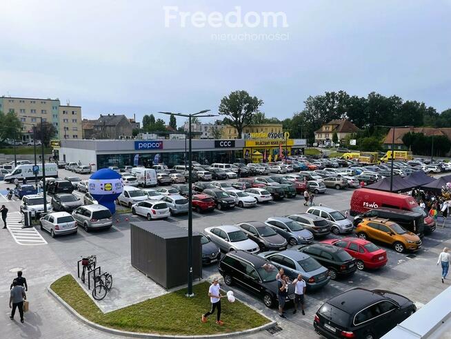 Lokal do wynajęcia. Park Handlowy Niemodlin