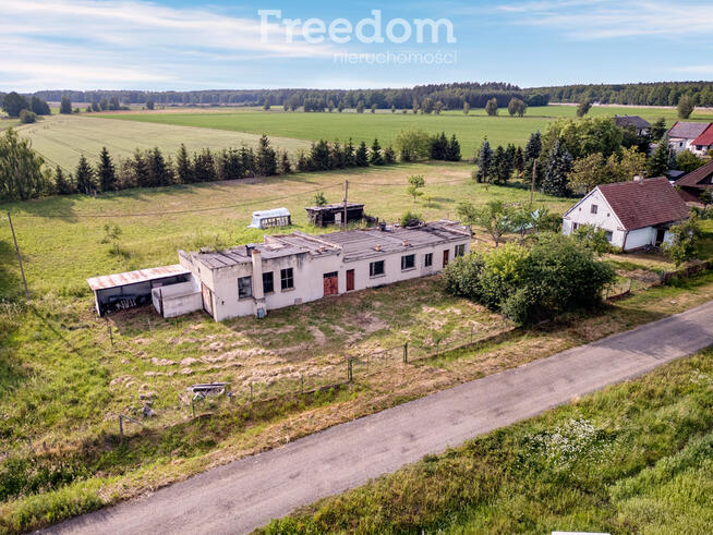 Działka z lokalem na sprzedaż, blisko autostradyA4