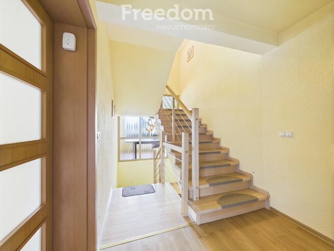 Dom z potencjałem na 3 niezależne mieszkania