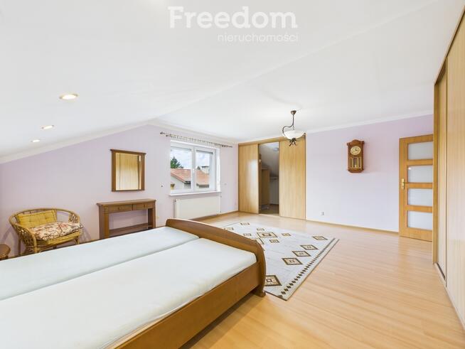 Dom z potencjałem na 3 niezależne mieszkania