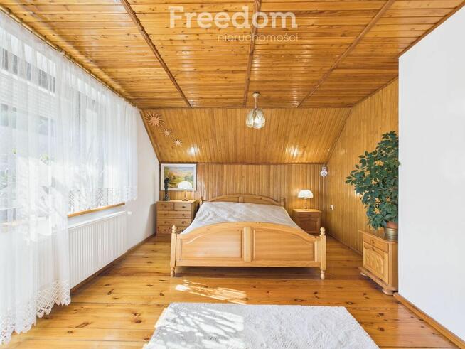 Przestronny, 8-pokojowy dom z dużym ogrodem