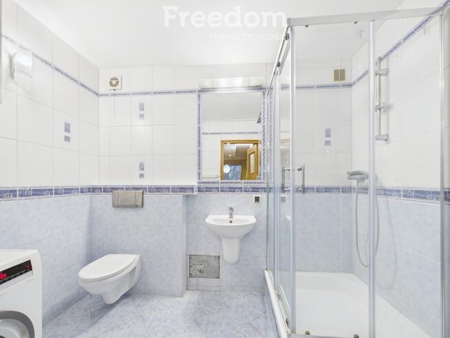 3-pokojowe mieszkanie z dużym balkonem i piwnicą