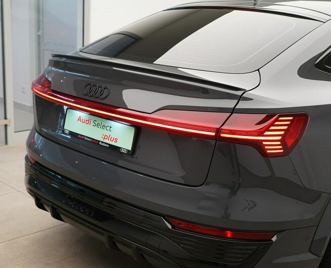 Audi SQ8 e-tron 503 KM Quattro Matrix Cyfrowe ACC Pneumatyka BangOlufsen Hak