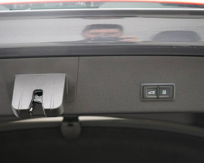 Audi SQ8 e-tron 503 KM Quattro Matrix Cyfrowe ACC Pneumatyka BangOlufsen Hak