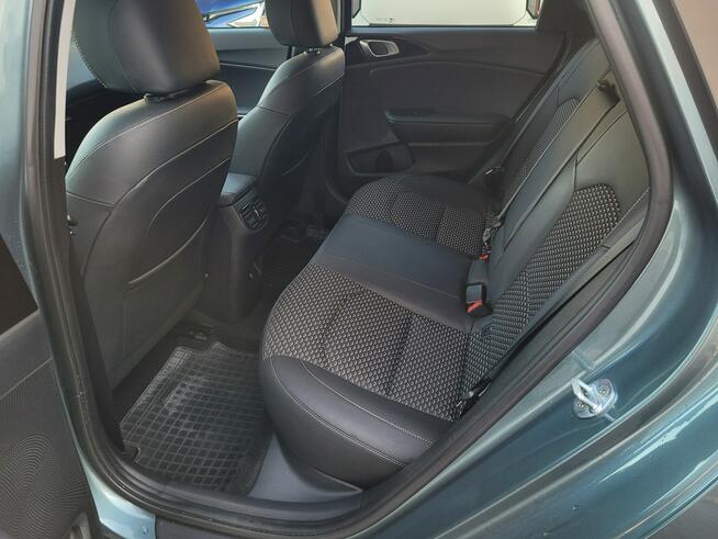 Kia Nowy Ceed Business Line 1.5 T-GDI 160KM manual/serwisowany w ASO/bezwypadkowy