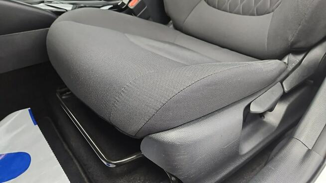 Toyota Corolla 1.5 Comfort ! Z Polskiego Salonu ! Faktura VAT !