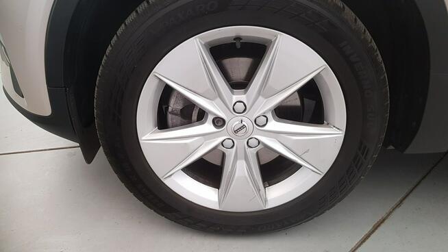 Volvo XC 40 B3 Core aut ! Z Polskiego Salonu ! Faktura VAT !