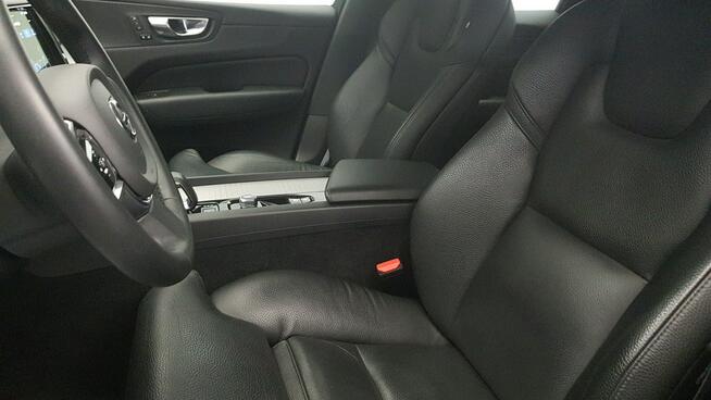 Volvo XC 60 B4 B Plus Bright ! Z Polskiego Salonu ! Faktura Vat !