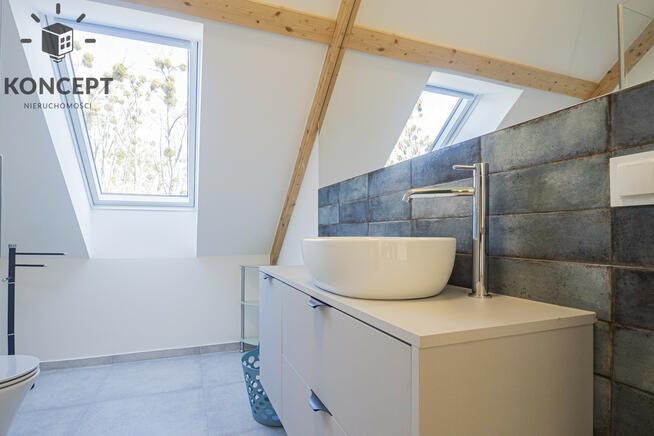 Wykończony wolnostojący dom KRZEPTÓW - duża działka