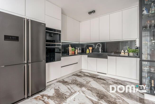 Dom Wrocław gm. Wrocław-Fabryczna Oporów,