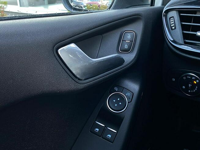 Ford Fiesta 1.1 85KM Trend Od Dealera Salon Polska Pierwszy właściciel FV23%