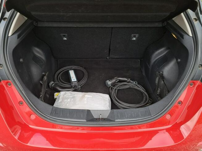 Nissan Leaf N-Connecta Kamera 360° Navi LED Bezwypadkowy Tempomat aktywny SOH87%