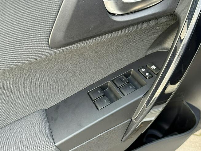 Toyota Auris Hybrid 136KM/Premium/Led/Navi/Kamera/Serwis/FaVAT23%