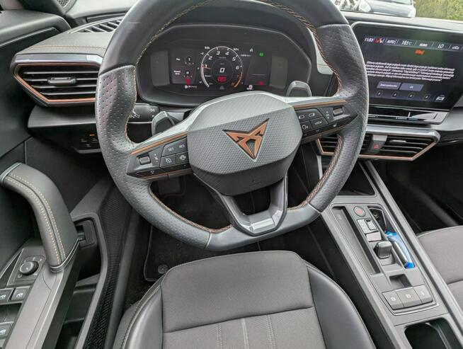 Cupra Formentor Oświetlenie ambiente, auto jak NOWE