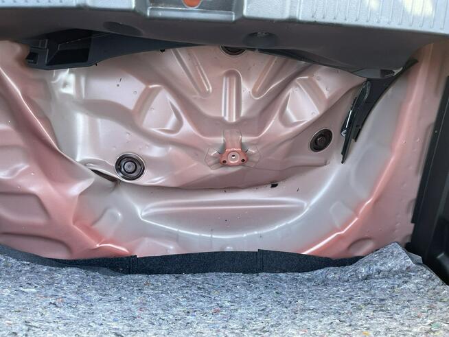 Suzuki Swift Automat Klimatronik Kamera Podgrzewanie mHEV