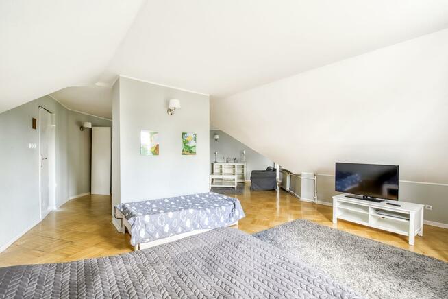 Dom Warszawa Wawer, Radość