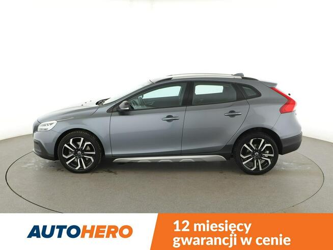 Volvo V40 Cross Country automat full LED panorama navi czujniki parkowania klima auto