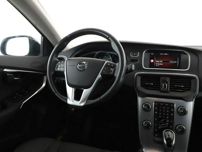 Volvo V40 Cross Country automat full LED panorama navi czujniki parkowania klima auto